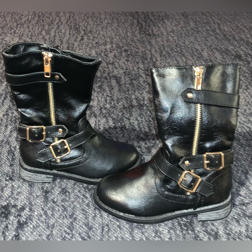 Black link biker girl boots, girl size 9M